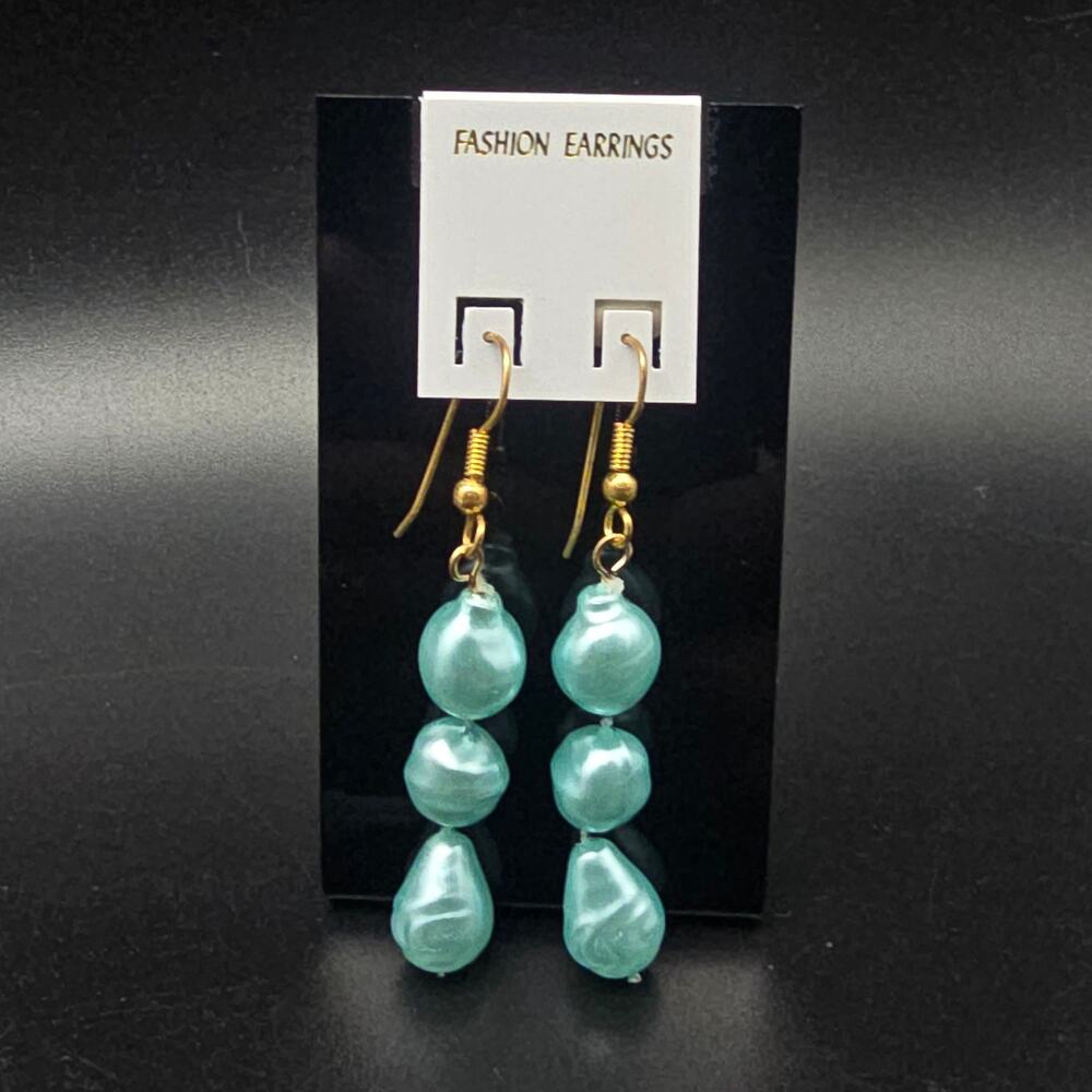 Teal Blue Faux Pearl Beaded Earrings Vintage 1980s NOS Easter Spring Pastel
